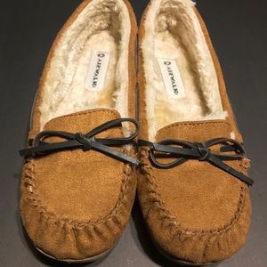 Cozy Airwalk Fuzzy Moccasin Slippers